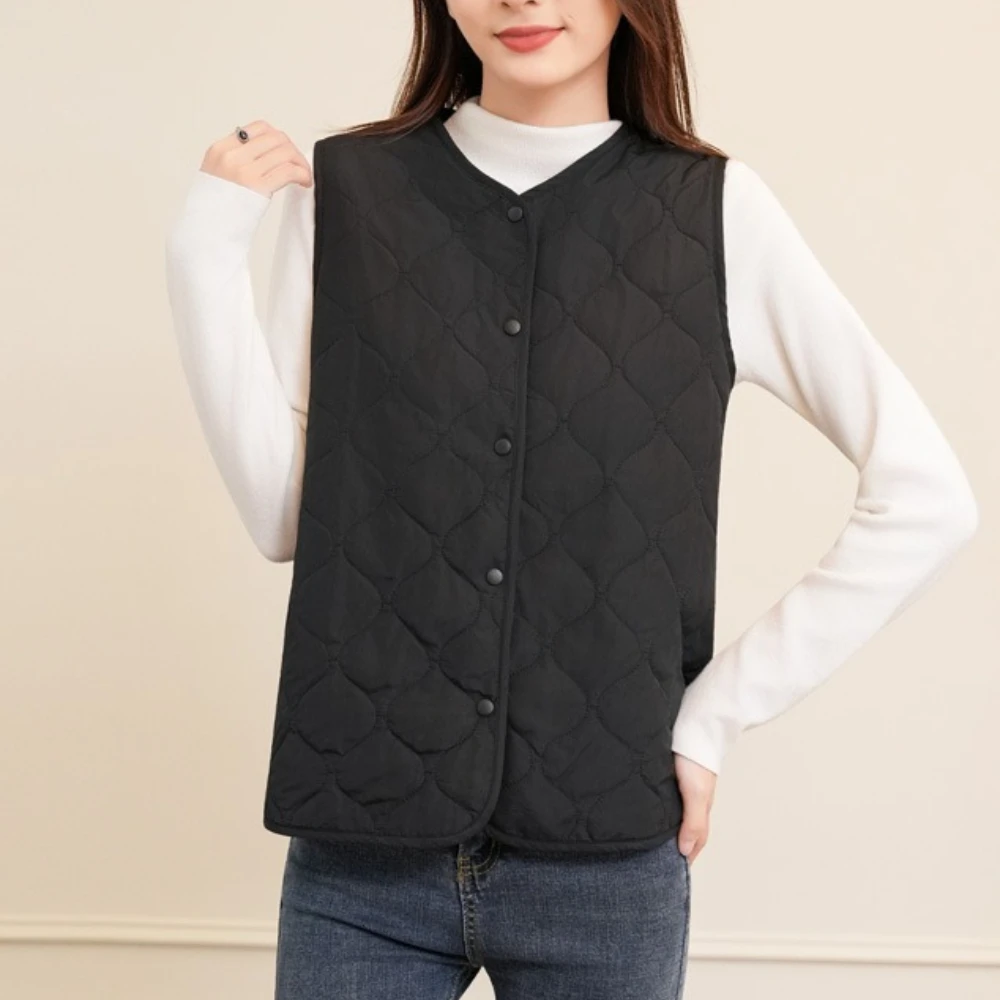 

Новая женская одежда с шелковым наполнителем, тренд 2025, зимняя одежда, женский стеганый жилет без рукавов, женские верхние пальто, женская стеганая куртка