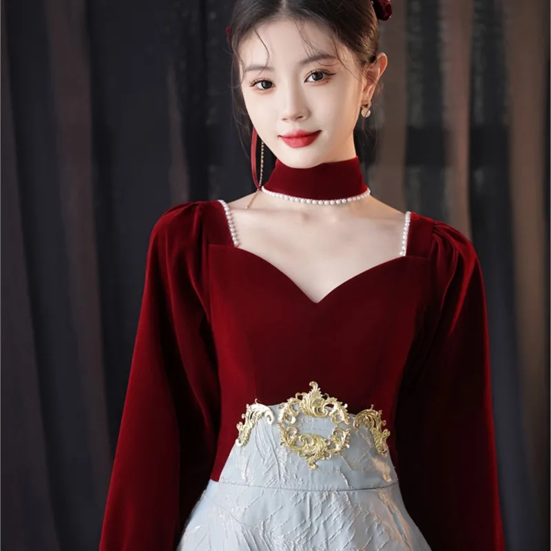 

Long sleeve toasting wine red new light luxury small dress