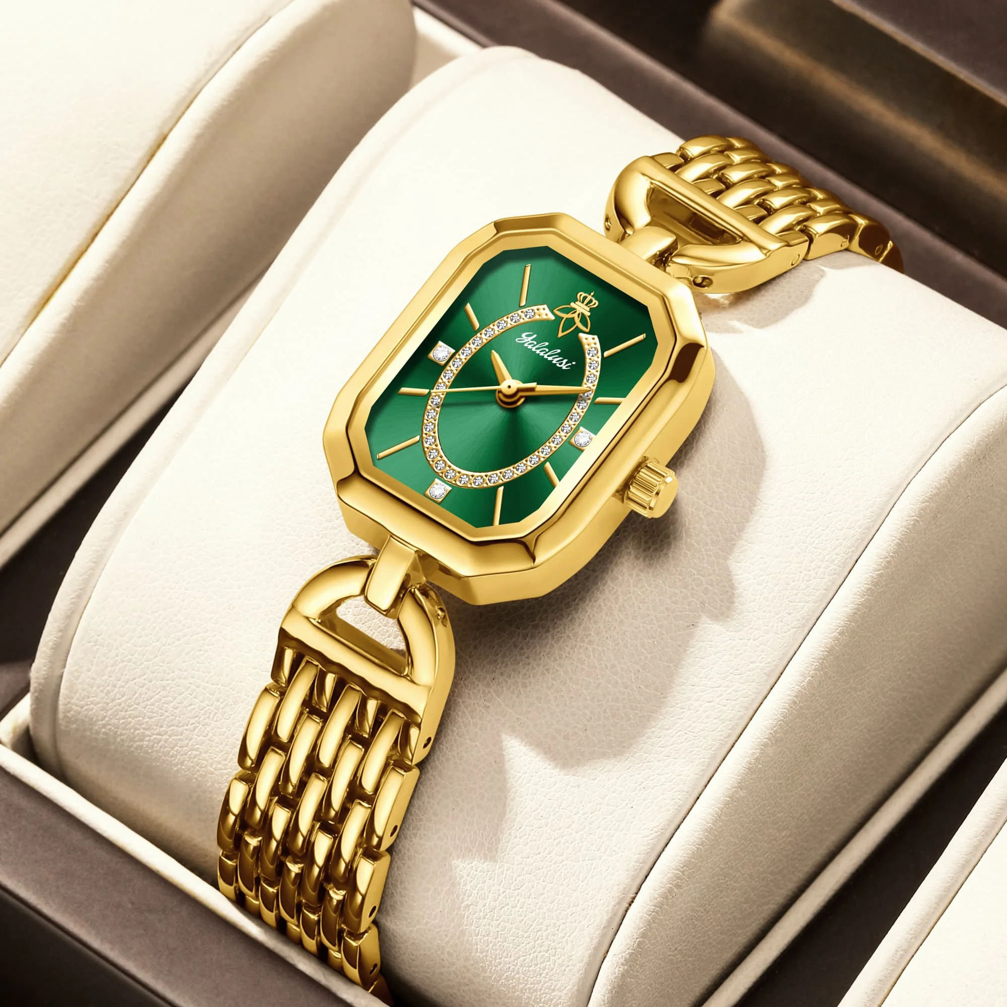 YaLaLuSi Retro Square-Faced, Affordable Luxury, Minimalist Bracelet Watch – a Compact and Elegant Business-Style Quartz Watch