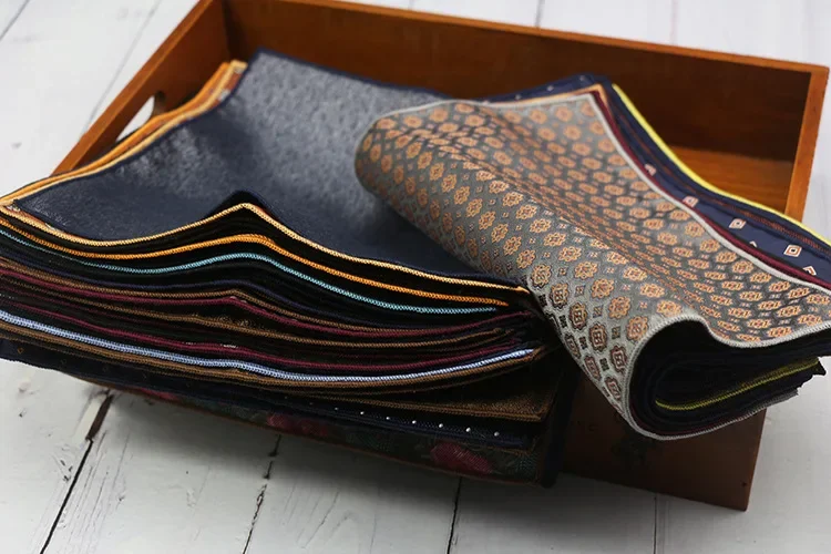 New Fashion Pocket Square Green Navy Colorful Handkerchief 23*23cm Floral Striped Paisley Hanky Suit Men\'s Business Wedding