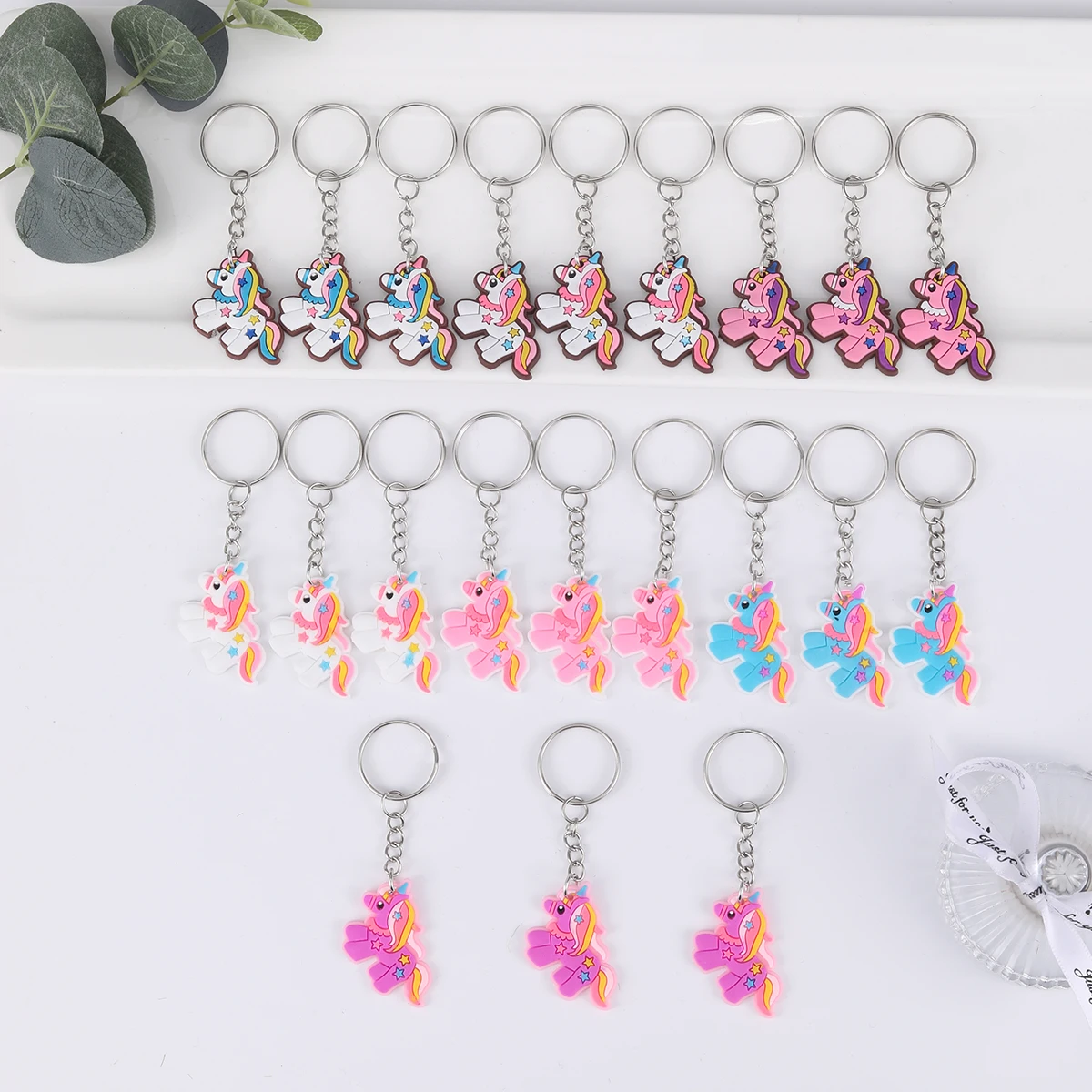 

21pcs/set Cute PVC Unicorn Keychain Cartoon Animals Key Ring Pendant Bag purse Handbag Backpack Ornament Accessories