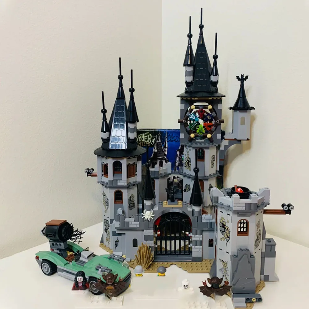 Creative Expert MOC 9468 Monster Fighters Vampyre Castle Model Building Blocks Brick Puzzle Toys Kids Birthday Gift 