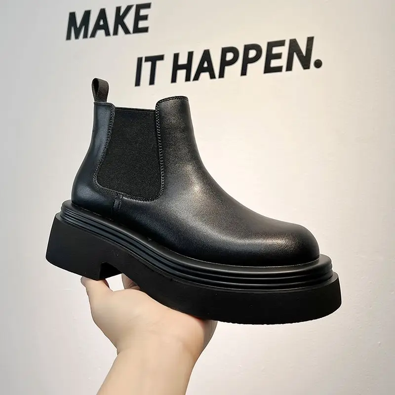 

2025 Casual Thick-soled Heightening British Style Autumn and Winter Men's Cover Feet Trendy Chelsea Boots