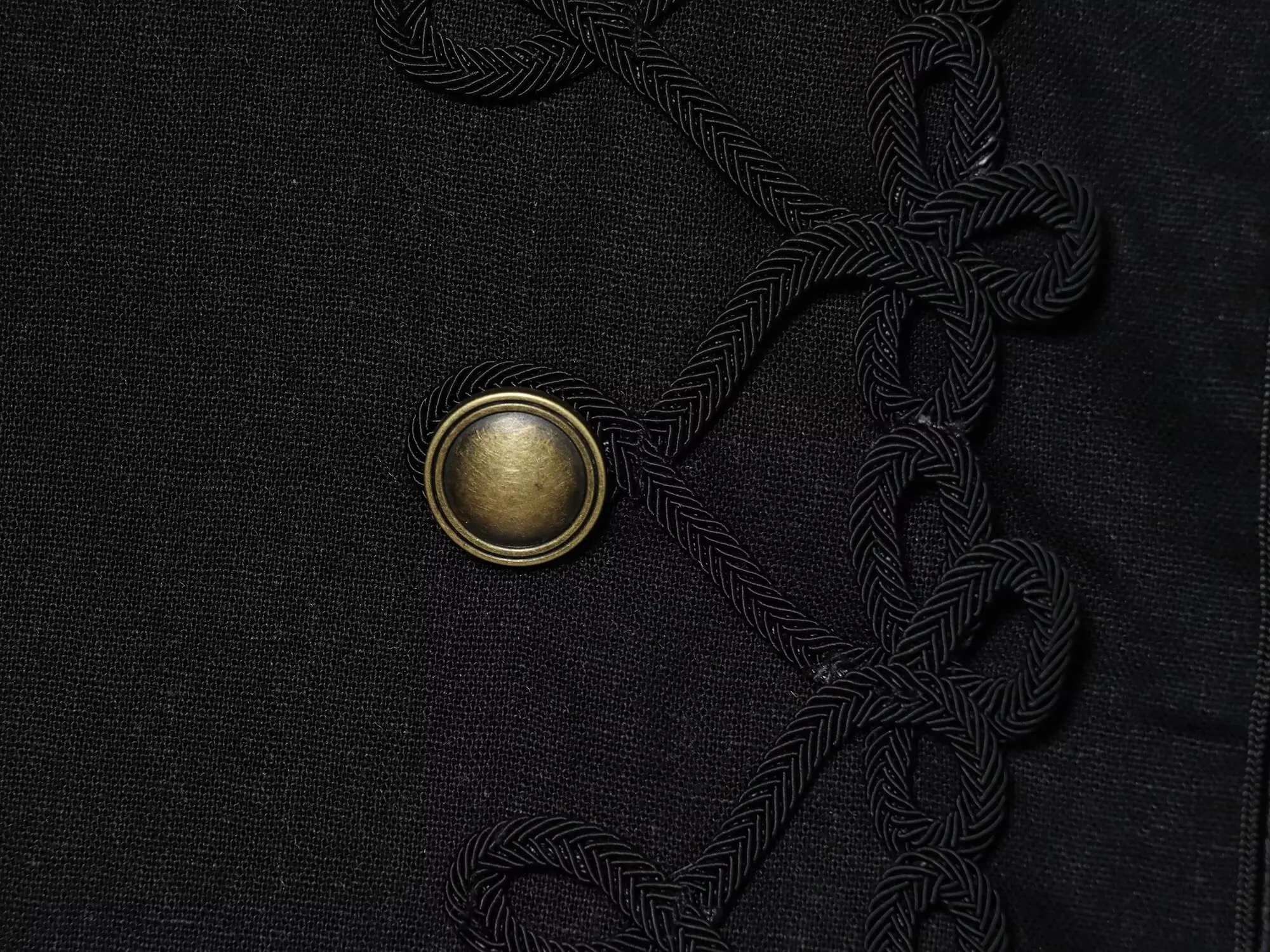 HH Elegante Retro Schwarze Ärmellose Weste mit Doppelreihigen Froschknöpfen für Formelle Anlässe, Alltag, Büro und Urlaub – Detail 7