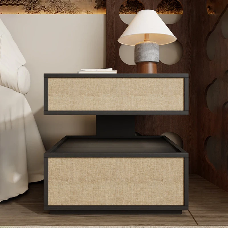 Nordic Luxury Nightstand Modern Stylish Simple Elegant Chic Bedroom Decor Style Mesa De Noche Bedroom Furniture