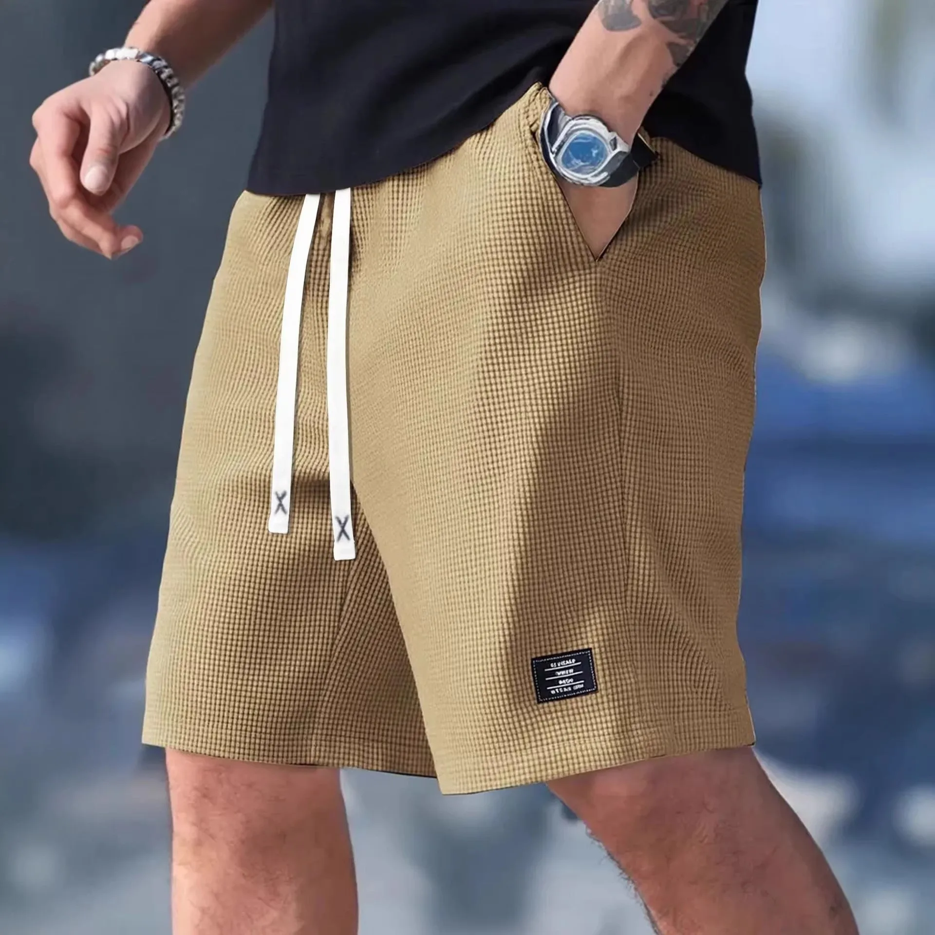 

Летняя мужская одежда: повседневные свободные шорты для мужчин, хлопково-полиэстеровые шорты-карго с узором в виде ананасов.