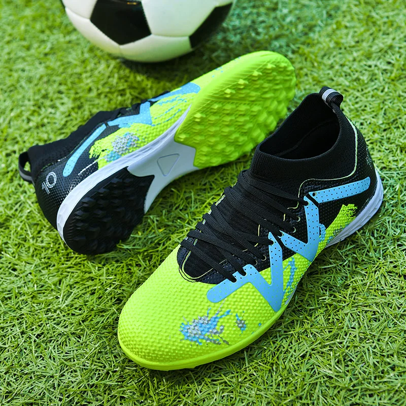 

Professional Soccer Shoes TF Broken Nail Teenagers Durable Looking HighTops Training Shoes Adult Outdoors Non Slip FootballShoes