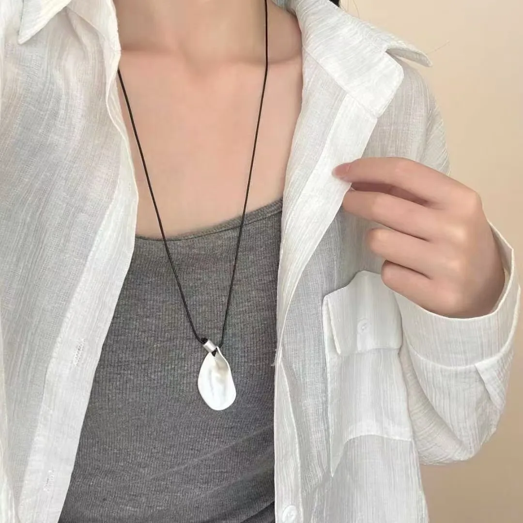 Vintage Silver Water Drop Necklace with Adjustable Black Cord Abstract Irregular Pendant Daily Statement Jewelry Chain