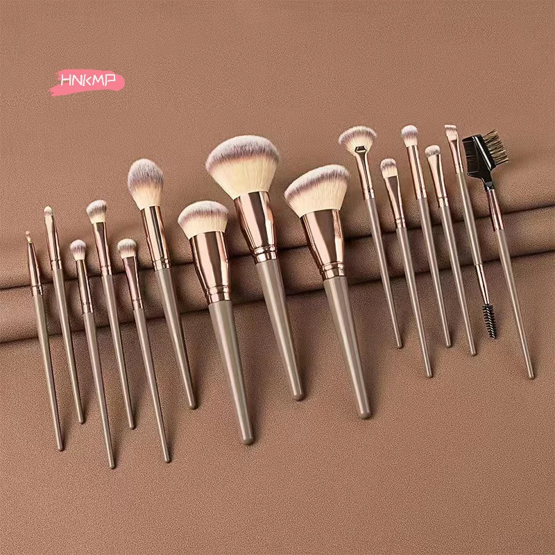 Conjunto de pincéis de maquiagem profissional, 7/15 peças, marrom, ferramentas cosméticas para mulheres, pó, sombra, base, contorno, blush, beleza