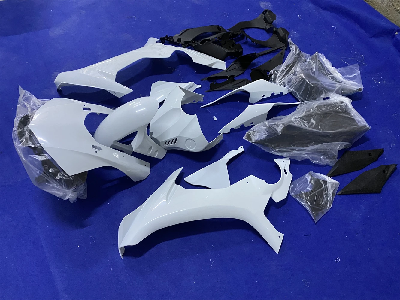 New ABS Fairings Kit Fit for YAMAHA YZF - R1 R1m 2015 2016 2017 2018 2019 15 16 17 18 19 Bodywork Set unpainted