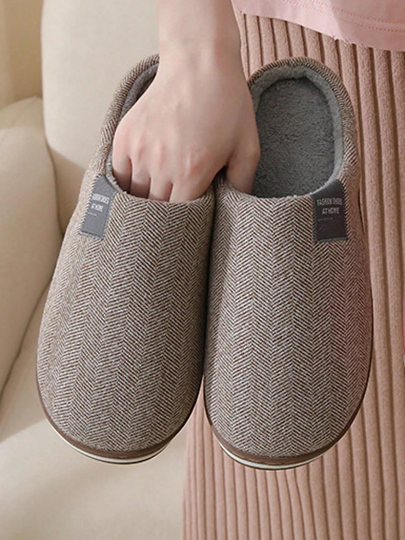 New Autumn Winter Men's Oversized Wide Fleece Striped Slippers, Simple Solid Color Thick Sole Warm Plush Home Indoor Slides