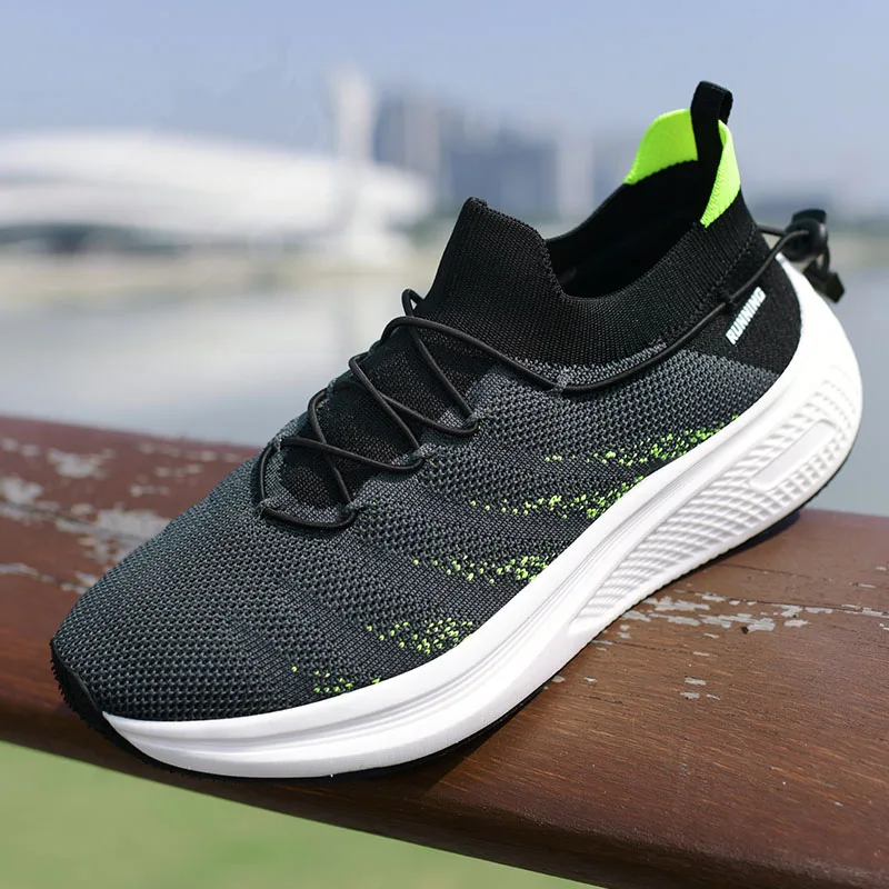 

Мужские кроссовки для бега, осень 2023, новые дышащие высококачественные сетчатые легкие модные повседневные спортивные туфли для фитнеса и бега
