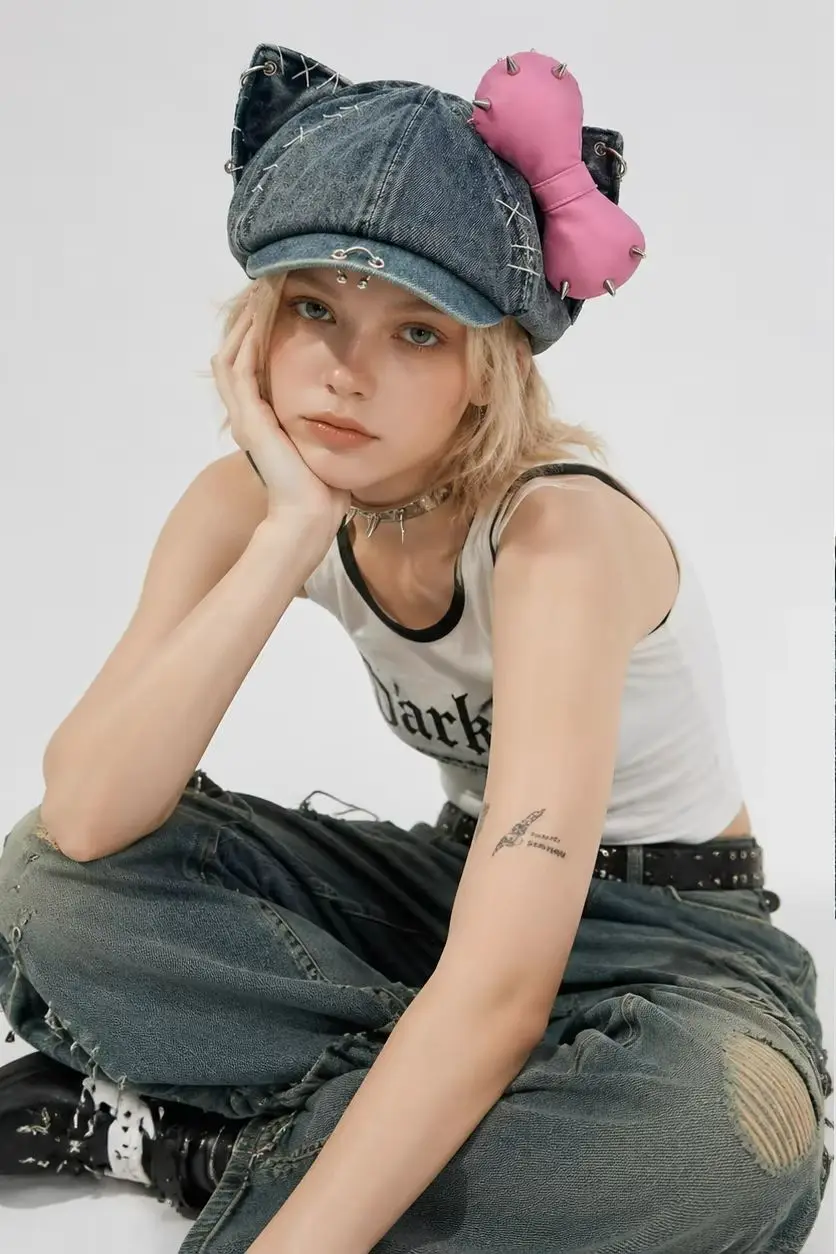 

Sweet and edgy studded bow octagonal hat, Y2K subculture cat-ear beret, artist’s cap