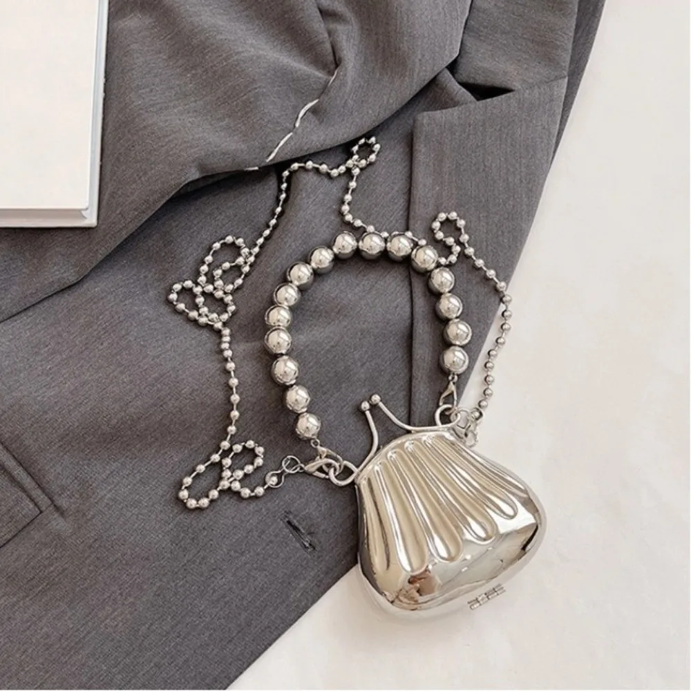

Portable Korean Style Crossbody Shell Bag Pearl Chain Elegant Mini Banquet Chain Bag Silver Luxury Evening Clutch Handbag Party