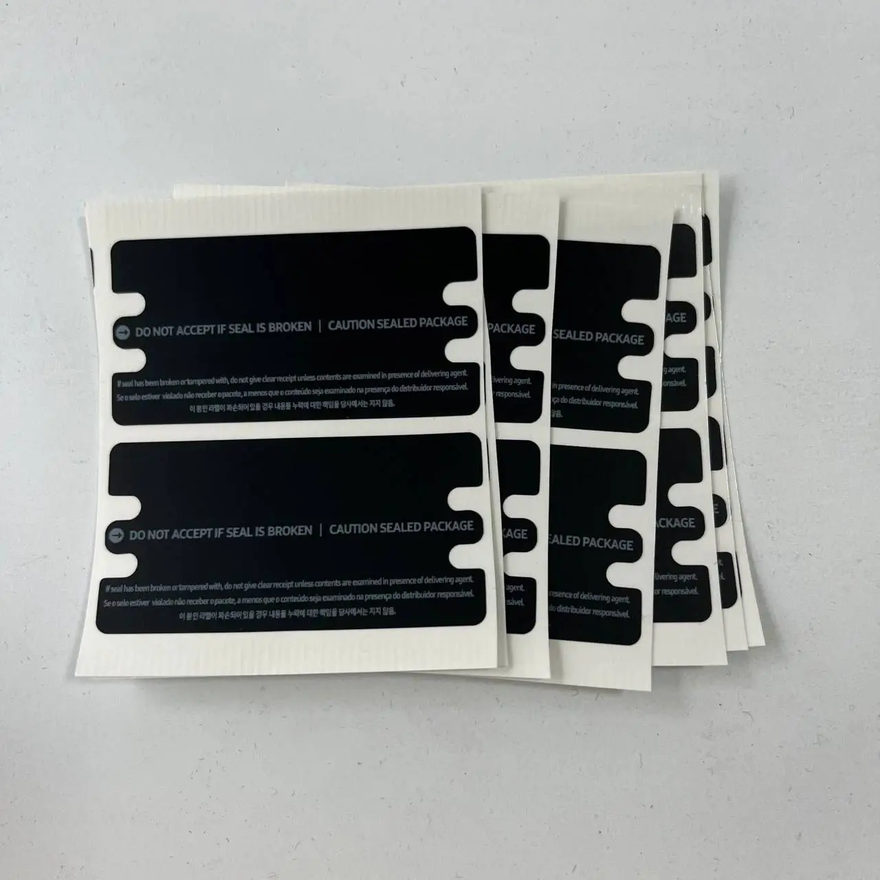 100Pcs Packaging Box Protective Label Sealing Sticker Film For Samsung Galaxy S23 Ultra S23 Plus Wrap Plastic Seal Factory Film