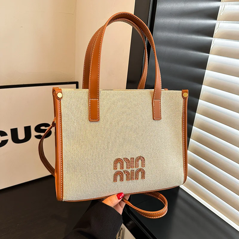 

Trendy Large Tote Bag - 2025 New Crossbody Shoulder Bag for Women, Lightweight & Durable, Perfect for Daily Use