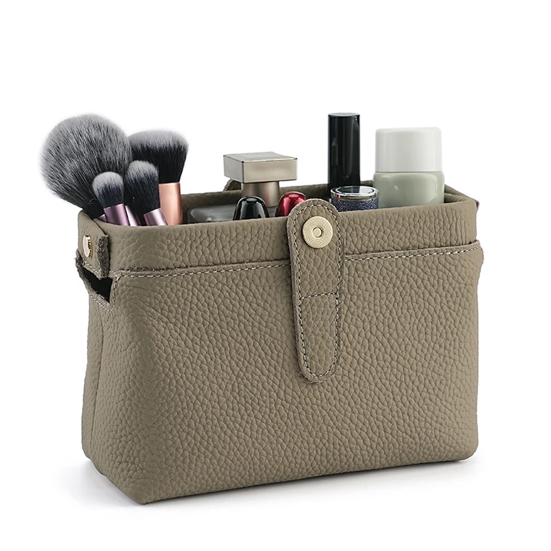 Luxury Grained Leather Toiletry Bag Genuine Cowhide Travel Cosmetic Organizer Wash Bag for Men Women Stylish Small Designer Case