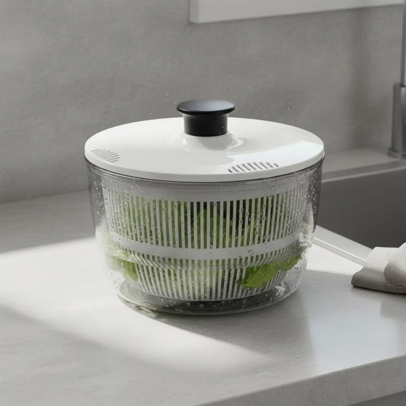 Manual Salad Drier Quick Draining Push Pump Salad Drier Food Processing Tool Easy to Clean Kitchen Gadget - view 2