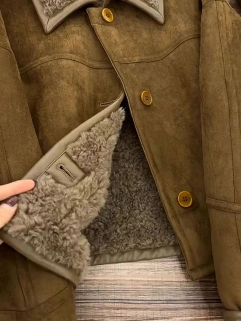 2025 Autumn Winter ort Fur Leather Jaet Women's Vintage Collar Lamb Fur Coat Slimming Korean Sle Loose Fit Ladies Coat