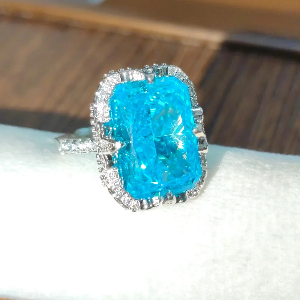 925 Sterling Silver Light Luxury Generous Diamond Ice Flower Cut Bright High Carbon Diamond Lace Ring Elegant Jewelry