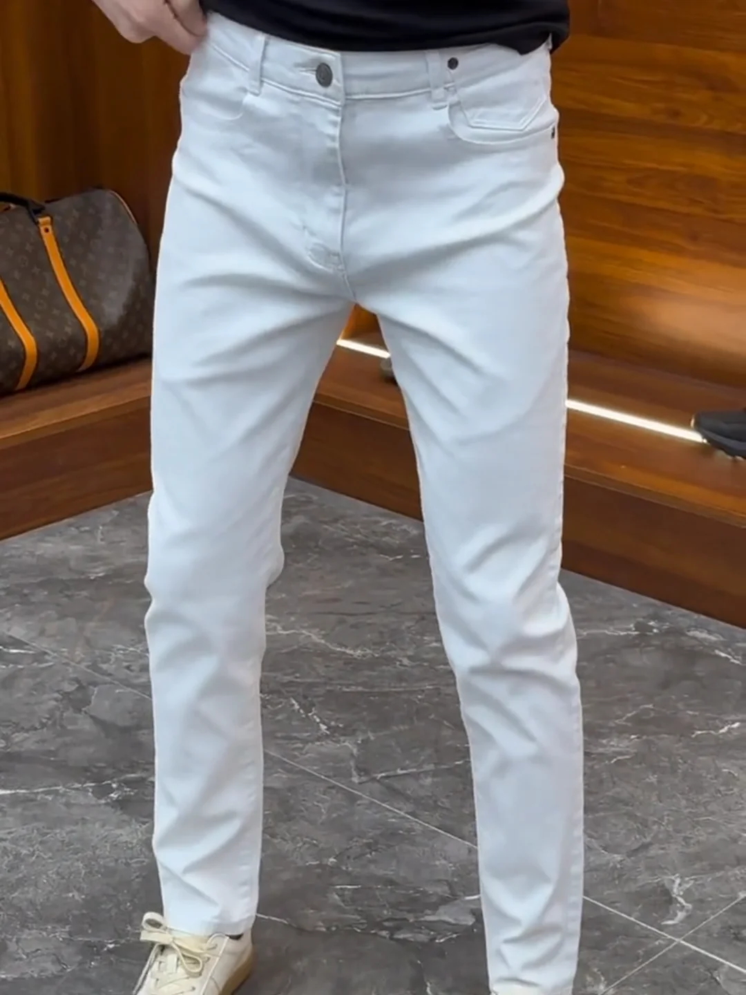 

Универсальные, удобные, приятные к коже, износостойкие мужские джинсы: повседневные, модные, высококачественные, стильные, всесезонные, новые, легкие