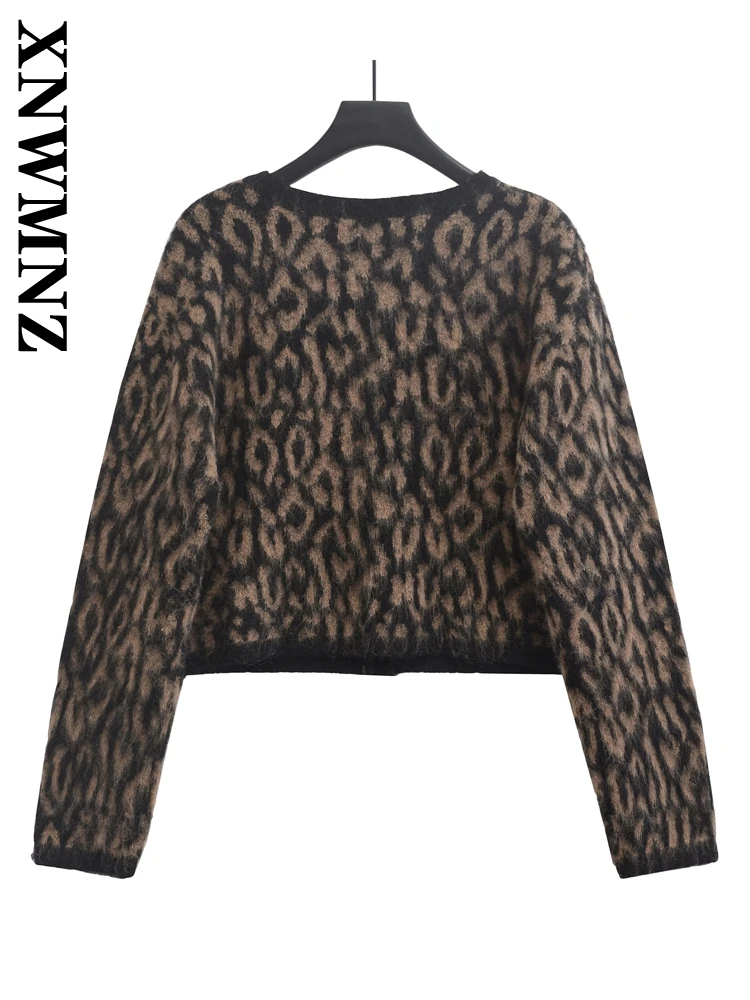 XNWMNZ 2024 New Woman's Casual Knitted Cardigan Coat female Vintage O-Collar Long Sleeve Knit Jacket LEOPARD Single-breasted Top