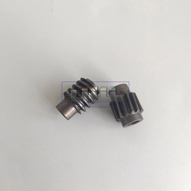 

Запасные части для печатной машины G2.015.705 G2.015.706 SM52 PM52 SX52 червячная передача и червяк для приема бумаги