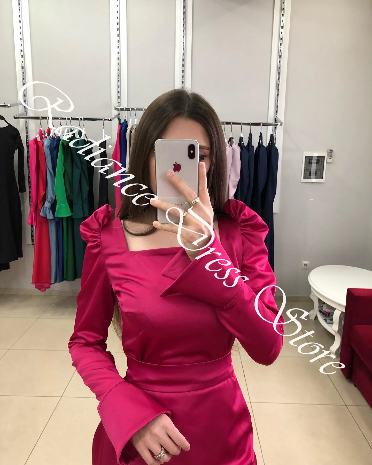 Abiti da sera dritti in jersey di moda personalizzati Colletto quadrato Maniche lunghe Abiti da occasione su misura Abiti da festa scintillanti