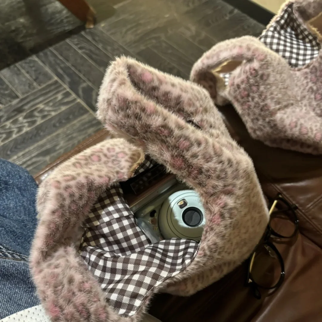 豪華な紫のヒョウ柄カードバッグ、CCD収納バッグ、イヤホンウォレットポータブルソフトでかわいいハンドバッグ、口紅メイクアップバッグ