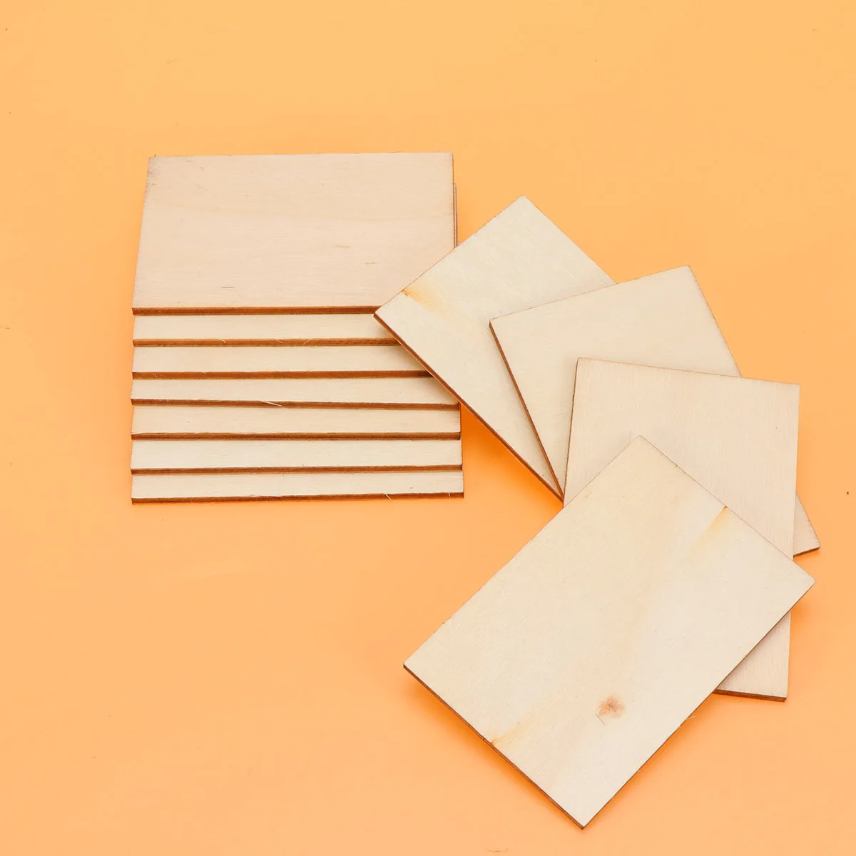 

60Pcs Rectangular Wood Slices 7.6x5.1cm Eco-Friendly Wooden Chips for DIY Handicrafts Wall Decor Table Decoration Craft Supplies