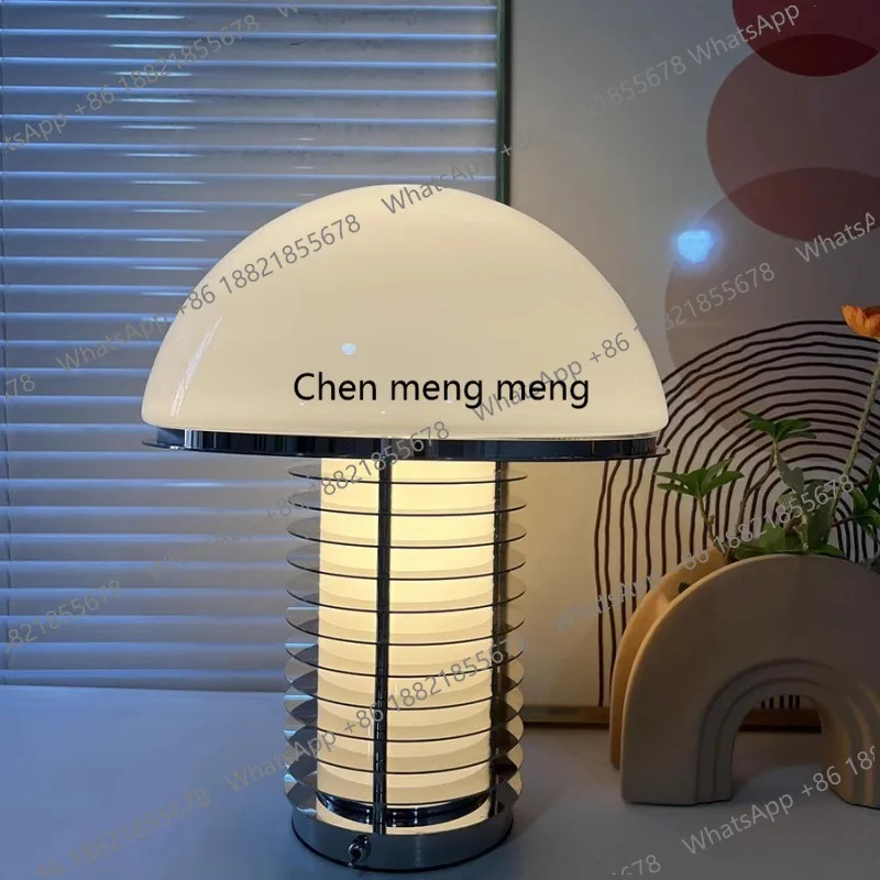 

Bedroom bedside table lamp retro and warm, model room hotel living room study table lamp