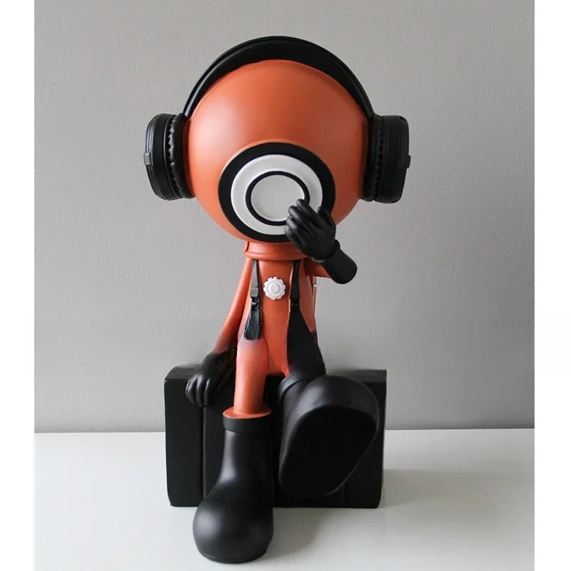 หูฟังการ์ตูนเรียบง่ายทันสมัย ของตกแต่งรูปนักบินอวกาศ เทรนด์ยอดนิยมในอินเทอร์เน็ต ของตกแต่งห้องนั่งเล่น