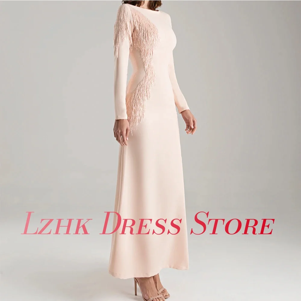 تخصيص عالية الجودة جيرسي ألف خط الديكور مطرزة مساء اللباس مزاجه طويلة الأكمام طاقم الرقبة فساتين المناسبات الخاصة