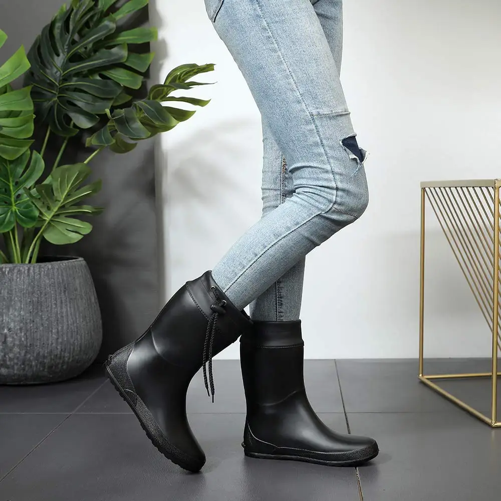 

Gacimy Women's Mid Calf Rain Boots Outdoor Fashion Rubber Garden Boots Non-slip Lightweight Boots Portable Waterproof Rain Shoes