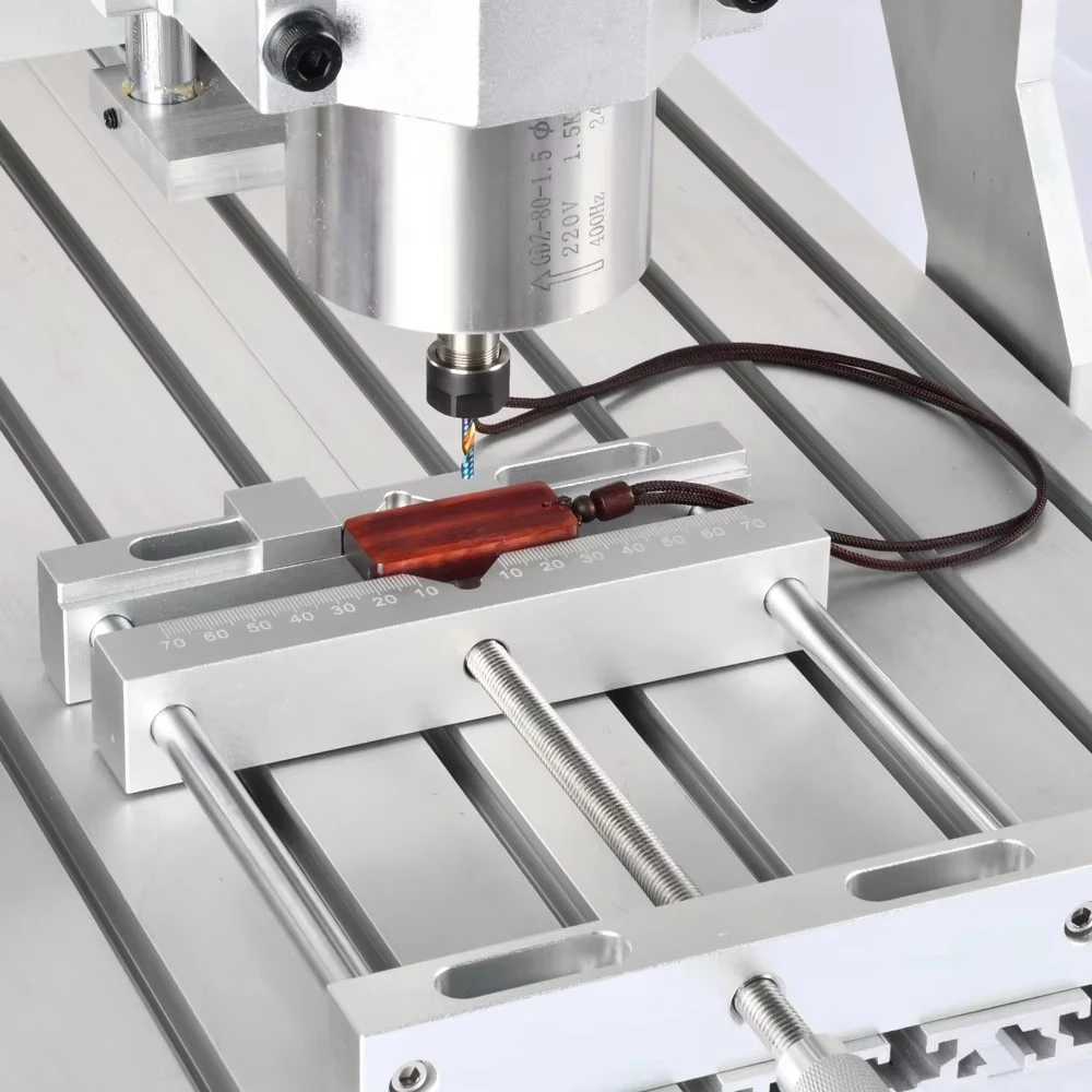 ใหม่ CNC Parallel-Jaw Vice อลูมิเนียมแบนแหนบรองสําหรับ CNC แกะสลักเครื่องมิลลิ่งยี่ห้อแกะสลัก