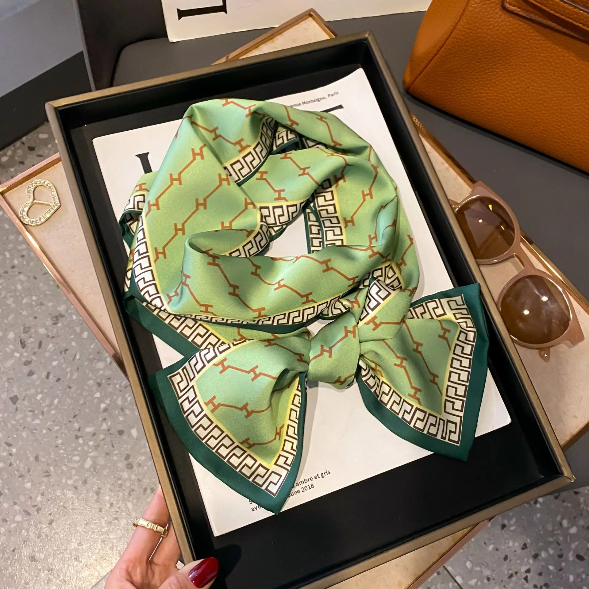 

Skinny Luxury Floral Print Ribbon Long Silk Scarf Women Soft Headband Neckerchief Foulard Hairband Neck Hands Bag Ties Satin