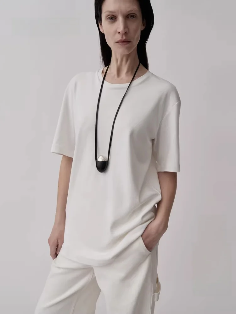 

Футболка женская EBE4TEE002 из мягкого хлопка свободного кроя, коллекция Red Label Зима 2025, белая, для повседневной носки, комфортный хлопковый топ