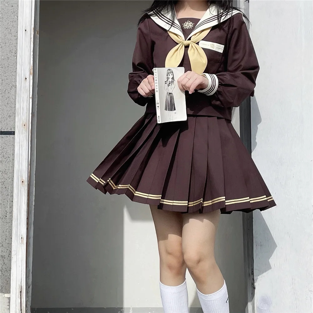 Três linhas marrons ternos de marinheiro, manga longa e curta, uniformes colegial japonês, graduação saia plissada, Anime Cos trajes, Jk