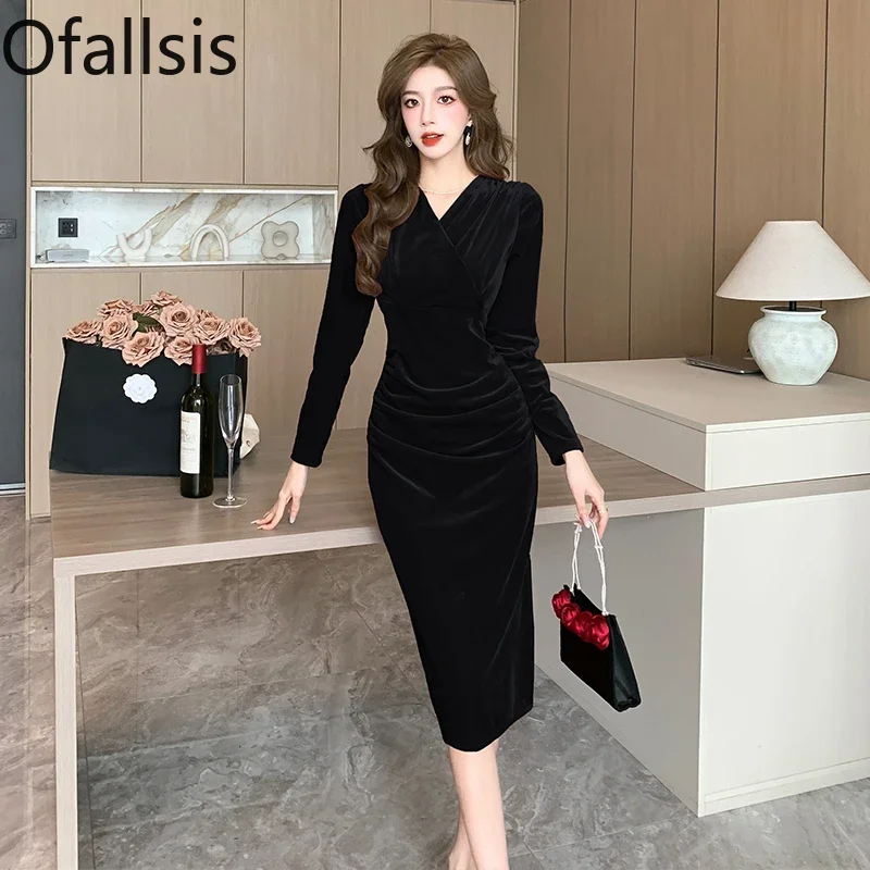 Ofallsis Black V neck High End Light Luxury Evening Dress 2024 Autumn New Women's Clothing Elegant Toast Gold Velvet Dresses