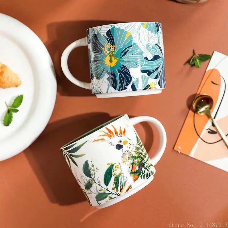 แก้วเซรามิกสุดสร้างสรรค์450มล. ลายดอกไม้1ชิ้นของใช้ในครัวเรือนโต๊ะรับประทานอาหารห้องนั่งเล่นสำนักงานแก้วกาแฟชานม