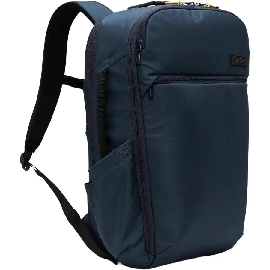 Halfday Roamer All-in-One Travel Backpack 15" Laptop Compartment Built-In Shoe/Laundry Pouch Magnetic Sternum Strap Padded Shou