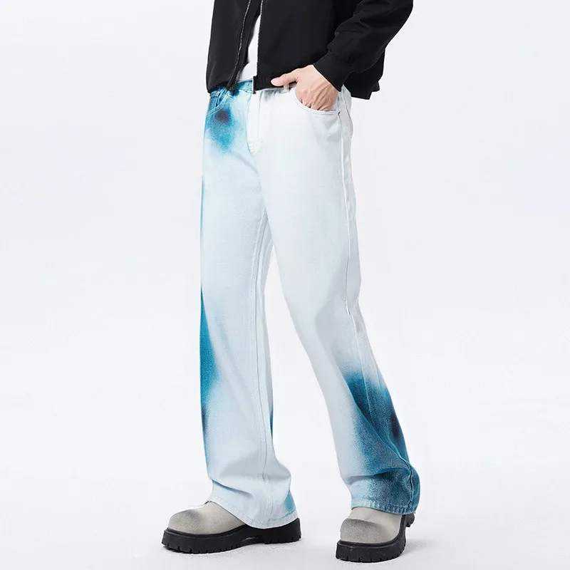 جينز جديد عتيق موديل 2025 بطلاء رذاذ متدرج غير منتظم للرجال سروال مستقيم مريح فضفاض ثنيات عالي الشارع