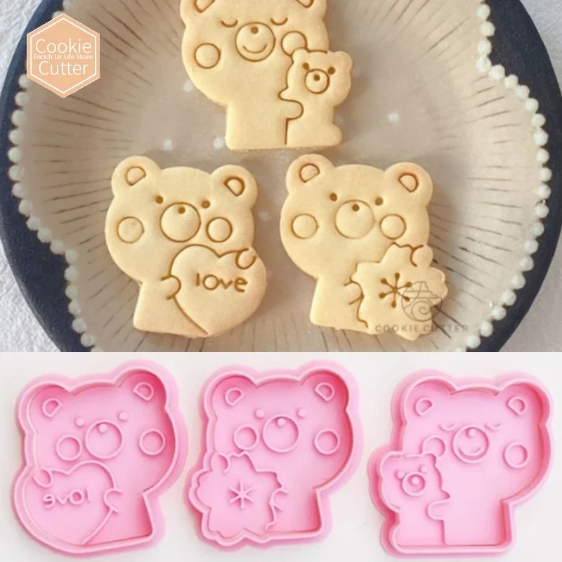 

Bear Hug Love Cookie Cutter Biscuit Mold Fondant Sugar Craft Baking Tools Cookie Embosser Stamp for Birthday Valentine's Day