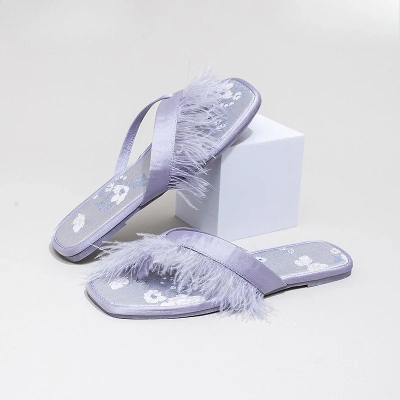 

New Style Women's Indoor Slippers for Spring Summer Anti-slip Fairy-style Furry High-end Slippers with Natural Turkey Feathers
