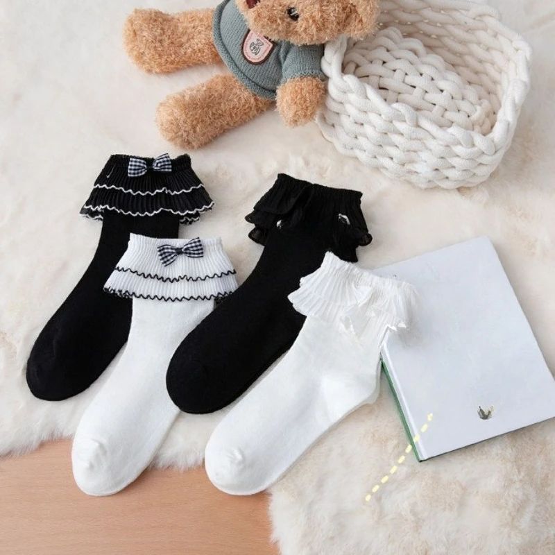 

1/2 pairs Fashionable versatile cute women's socks elegant minimalist mid tube socks lace spring autumn bow short socks
