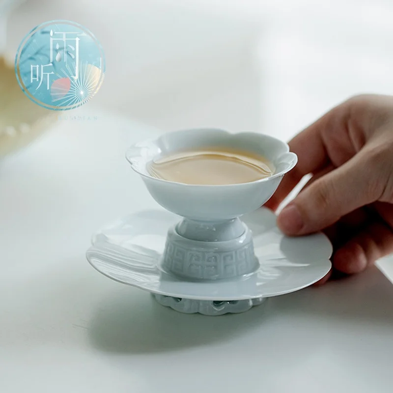 

Song Dynas Tea Bowl with Lotus Relief Floating Carving Tea Set High Footed Owner Cup Cerc Hand-Painted Tea Utensils