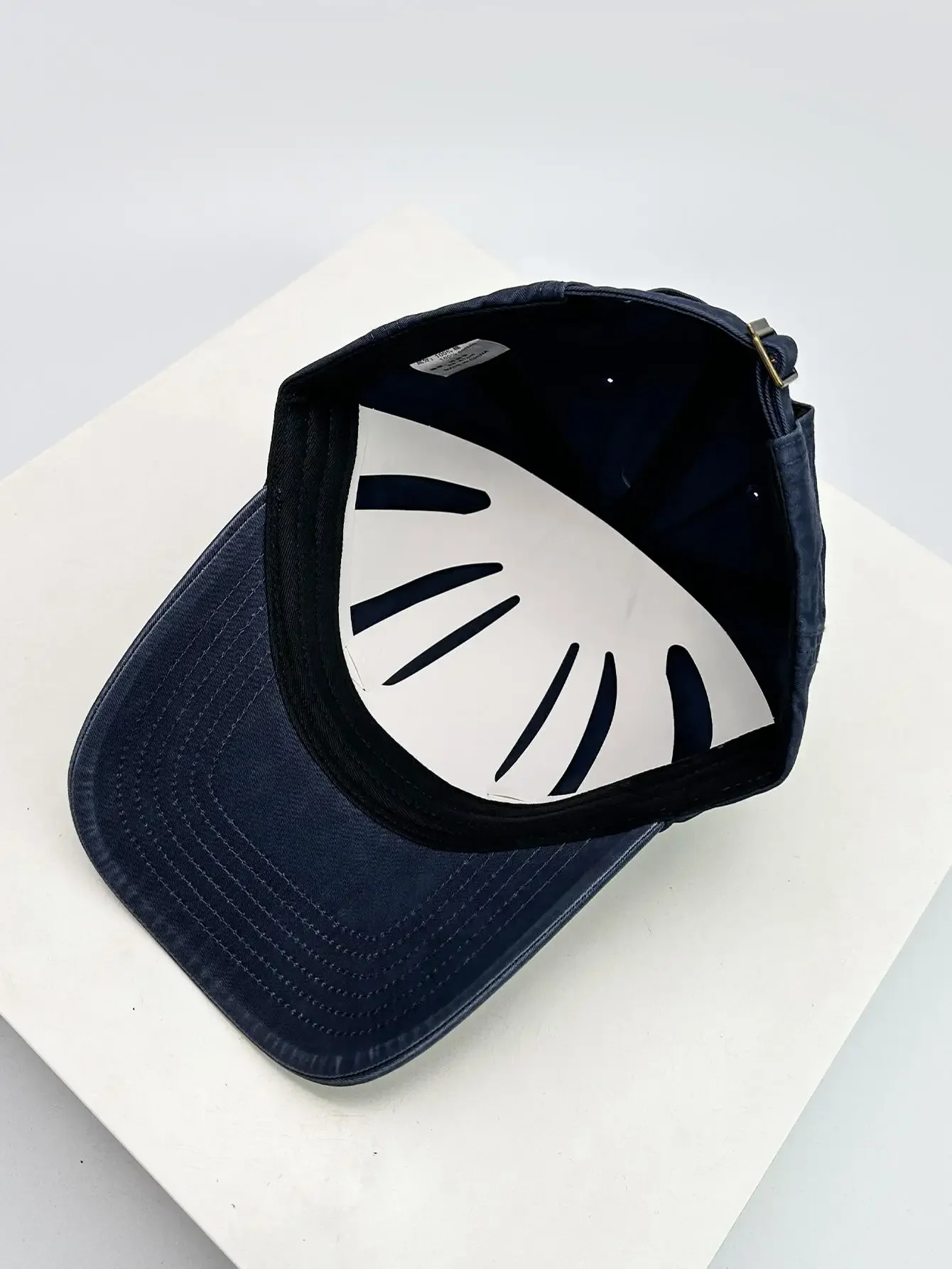 Spring and summer new retro embroidered letter baseball hat men's and women's sunshade casual cap
