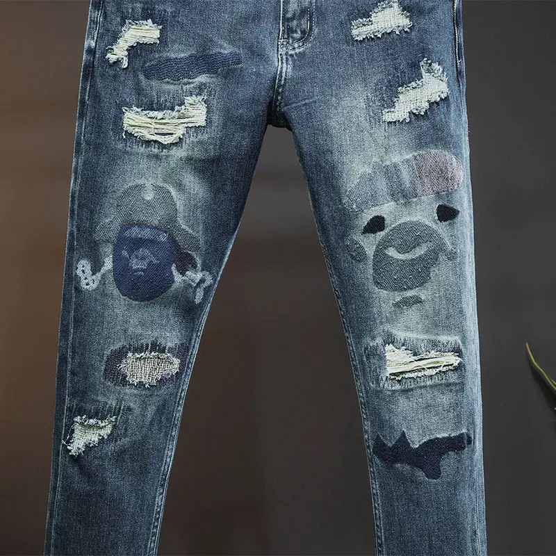 Pantalones vaqueros rasgados para hombre, jeans modernos con estampado callejero, informales y bonitos, de gama alta, largos y ajustados, novedad de 2024