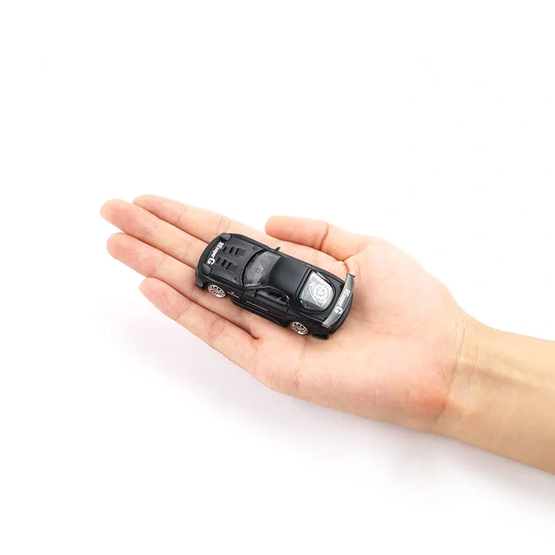 รถโมเดลของเล่นอัลลอย XCARTOYS รุ่น S24-07 มาสด้า RX7 RE อามามิยะ