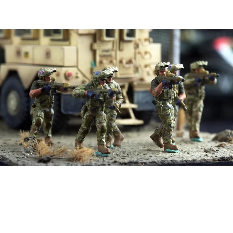 Nowy Model 1:72 6 Sztuk Brytyjski Specjalny Drużyna Powietrznodesantowa Żołnierz Figurka Akcji Zabawki DIY Scena Akcesoria Ekspozycyjne